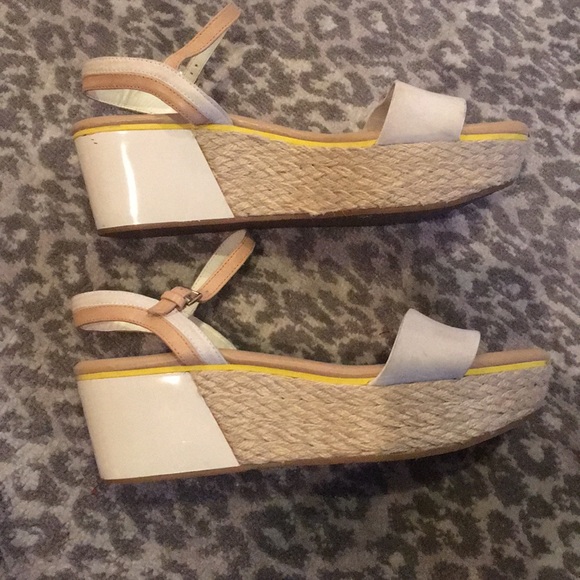 ❤️Cole Haan wedge❤️ - Picture 2 of 8